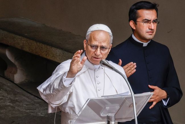 Ο Πάπας Λέων καλεί για παγκόσμια ημέρα νηστείας και προσευχής για ειρήνη