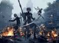 &Omicron; &sigma;&kappa;&eta;&nu;&omicron;&theta;έ&tau;&eta;&sigmaf; &tau;&omicron;&upsilon; Nier, Yoko Taro, &alpha;&pi;&omicron;&kappa;&alpha;&lambda;ύ&pi;&tau;&epsilon;&iota; ό&tau;&iota; &alpha;&pi;&alpha;&tau;&epsilon;ώ&nu;&epsilon;&sigmaf; &mu;&epsilon;&tau;&alpha;&pi;&omega;&lambda;&omicron;ύ&nu; &pi;&lambda;&alpha;&sigma;&tau;ά &alpha;&upsilon;&tau;ό&gamma;&rho;&alpha;&phi;&alpha; &tau;&omicron;&upsilon;