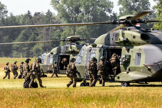 Η Γερμανία διχασμένη για πιθανή ανάπτυξη στρατευμάτων στην Ουκρανία