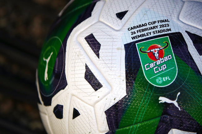 Οι σημερινοί ηγέτες της Premier League, Άρσεναλ και Μάντσεστερ Σίτι, θα συγκρουστούν στον τελικό του Carabao Cup