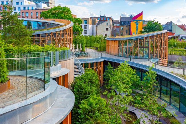 Η Δανία προχωρά στην κατάργηση του φόρου βιβλίων για να ενισχύσει την ανάγνωση