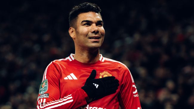 Η Μάντσεστερ Γιουνάιτεντ επιστρέφει στη φόρμα της με νίκη 5-2 στον πρώτο αγώνα του Φαν Νίστελρουι