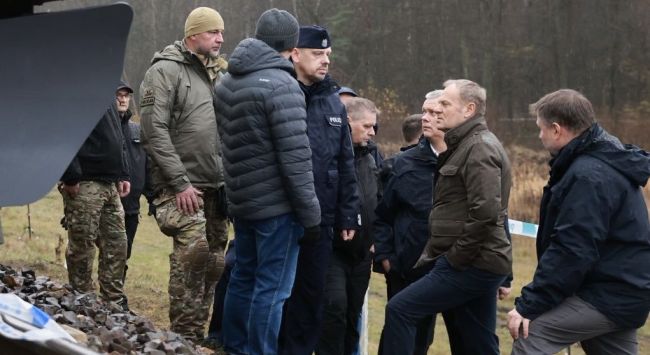 Πολωνία: Έκρηξη σιδηροδρόμου στη γραμμή Βαρσοβία-Λούμπλιν είναι μια «άνευ προηγουμένου πράξη δολιοφθοράς»