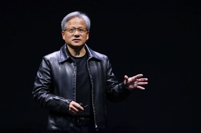 Ο Διευθύνων Σύμβουλος της Nvidia λέει, ότι «μια τεχνητή γενική νοημοσύνη», η AGI, είναι εδώ