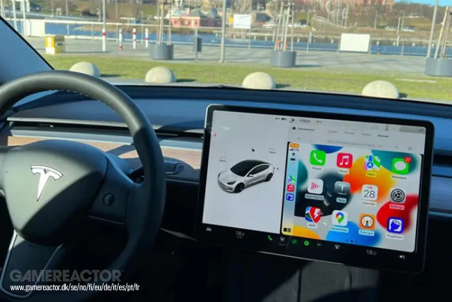 Η Tesla καθυστερεί ξανά την εφαρμογή του Apple CarPlay