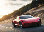 Το τρελό Tesla Roadster θα παρουσιαστεί πριν από το τέλος του έτους