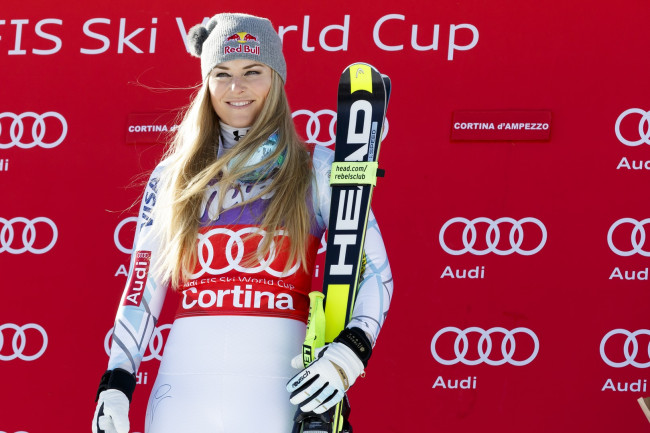Πρώτη ενημέρωση υγείας για τη Lindsey Vonn μετά την πτώση στην Cortina: «σε σταθερή κατάσταση και σε καλά χέρια»