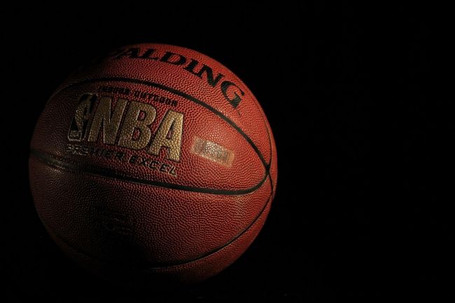 Ο Κέβιν Ντουράντ και ο ΛεΜπρόν Τζέιμς έσπασαν ρεκόρ και έφτασαν σε νέα ύψη στην ιστορία του ΝΒΑ