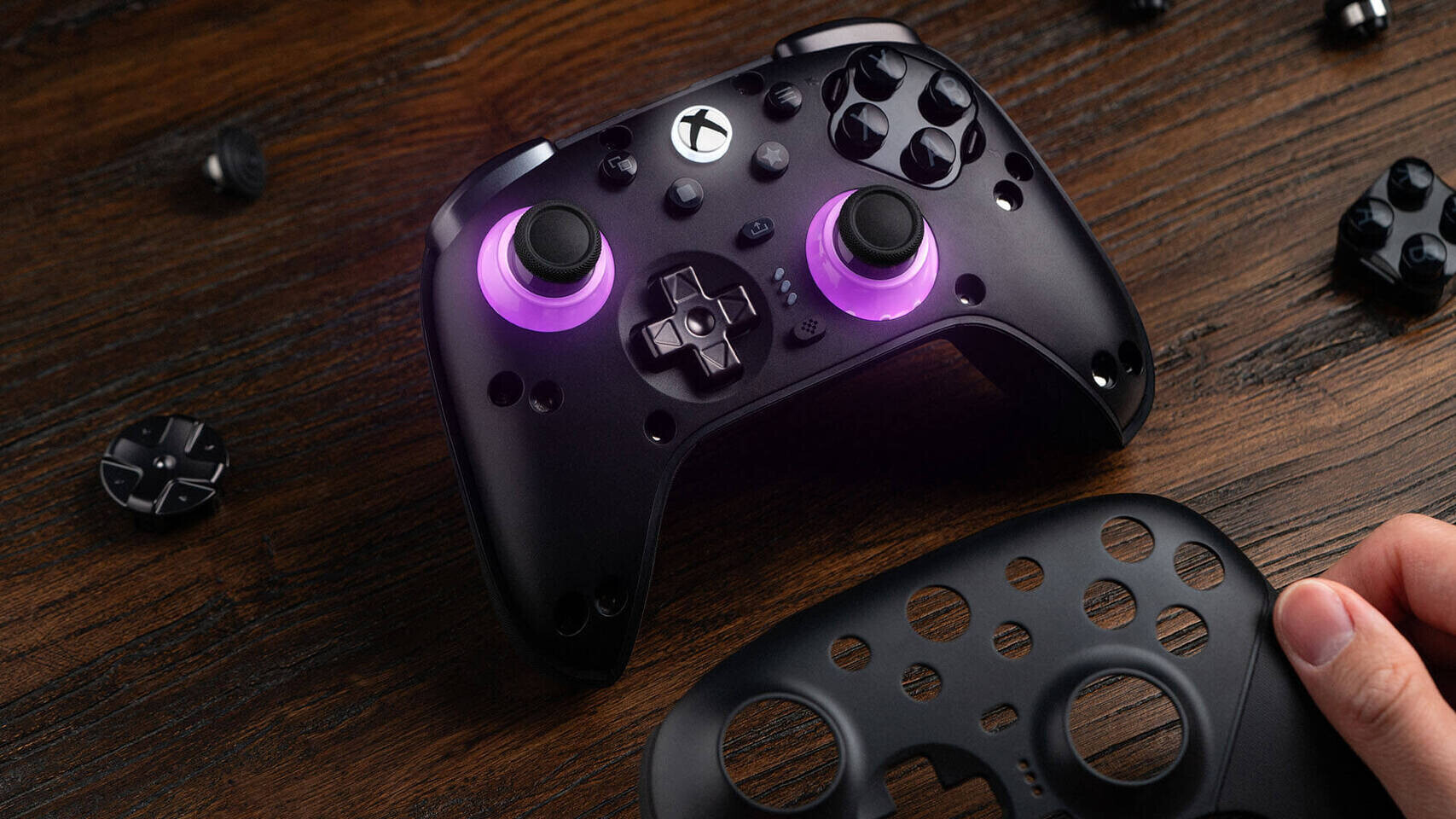 Το 8BitDo Ultimate 3E Controller είναι ένα εξαιρετικά προσαρμόσιμο χειριστήριο Xbox