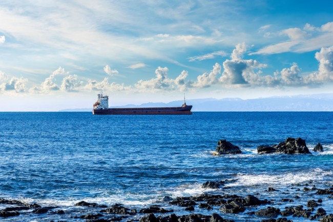 Κυρώσεις της ΕΕ σε 41 ακόμη σκάφη του σκιώδους στόλου της Ρωσίας