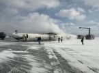Αεροπλάνο της Delta συντρίβεται και αναποδογυρίζει στο αεροδρόμιο του Τορόντο, αφήνοντας 18 τραυματίες