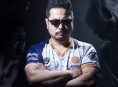 &Omicron; Katsuhiro Harada &alpha;&pi;&omicron;&chi;&omega;&rho;&epsilon;ί &alpha;&pi;ό &tau;&eta;&nu; Bandai Namco &mu;&epsilon;&tau;ά &alpha;&pi;ό &tau;&rho;&epsilon;&iota;&sigmaf; &delta;&epsilon;&kappa;&alpha;&epsilon;&tau;ί&epsilon;&sigmaf;