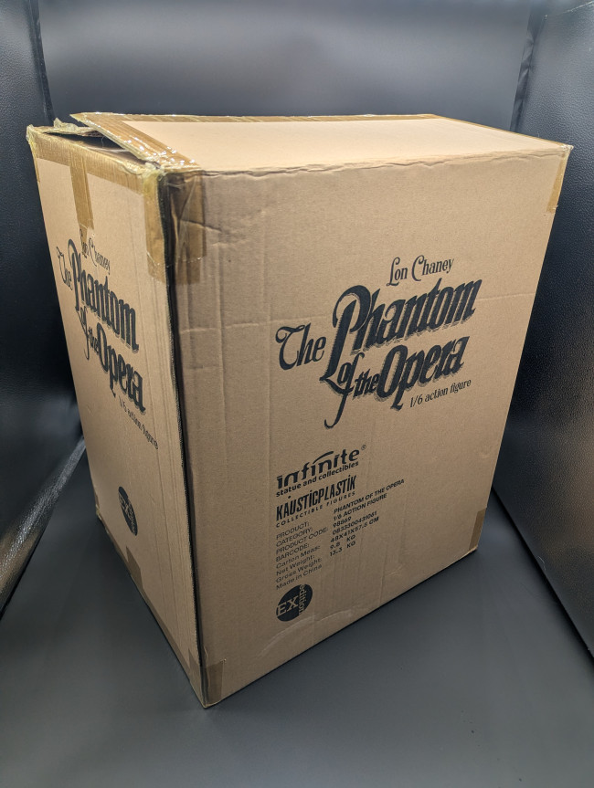 Το Phantom of the Opera 1/6 Action Figure είναι ένα θαύμα
