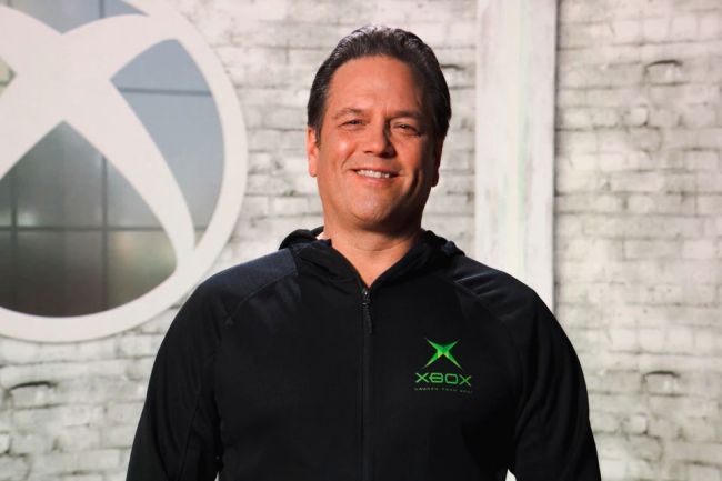 Έτσι έμοιαζε όταν ο Phil Spencer πέρασε τα ηνία στην Asha Sharma