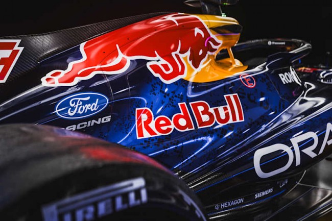 Η Red Bull κάνει το αδιανόητο και παρουσιάζει το μονοθέσιο F1 του 2026 με φρέσκο χρώμα