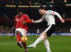 Ανοίγει η κούρσα της Premier League μετά την ισοπαλία της Νότιγχαμ Φόρεστ με τη Λίβερπουλ στο 1-1 και ξεπερνά την Άρσεναλ