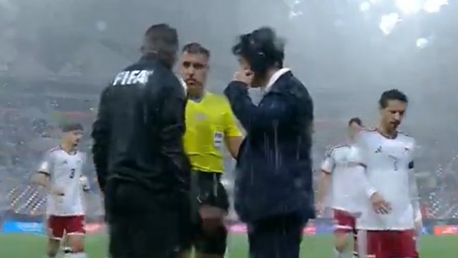 Η FIFA λαμβάνει άνευ προηγουμένου απόφαση να εγκαταλείψει τον αγώνα για την τρίτη θέση του Αραβικού Κυπέλλου, και οι δύο ομάδες ανακηρύχθηκαν νικητές