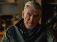 Ο Pierce Brosnan απευθύνει κριτική για την ιρλανδική προφορά του στο MobLand 
