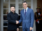&Omicron; &Zeta;&epsilon;&lambda;έ&nu;&sigma;&kappa;&iota; &epsilon;&pi;&iota;&sigma;&kappa;έ&pi;&tau;&epsilon;&tau;&alpha;&iota; &tau;&eta; &Mu;&alpha;&delta;&rho;ί&tau;&eta; &kappa;&alpha;&iota; &omicron; &Sigma;ά&nu;&tau;&sigma;&epsilon;&theta; &lambda;έ&epsilon;&iota; ό&tau;&iota; &laquo;&kappa;&alpha;&nu;&epsilon;ί&sigmaf; &delta;&epsilon;&nu; &theta;&alpha; &mu;&alpha;&sigmaf; &kappa;ά&nu;&epsilon;&iota; &nu;&alpha; &xi;&epsilon;&chi;ά&sigma;&omicron;&upsilon;&mu;&epsilon; &tau;&iota; &sigma;&upsilon;&mu;&beta;&alpha;ί&nu;&epsilon;&iota; &sigma;&tau;&eta;&nu; &Omicron;&upsilon;&kappa;&rho;&alpha;&nu;ί&alpha;&raquo;