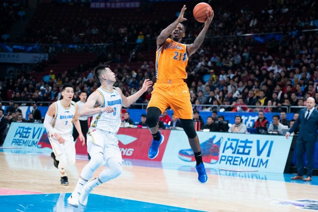 Το NBA επιστρέφει στην Κίνα, τη σημαντικότερη διεθνή αγορά του, για πρώτη φορά από το 2019