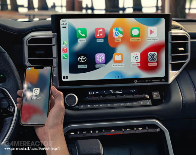 Το Netflix και το YouTube είναι καθ' οδόν προς το Android Auto και το Apple CarPlay