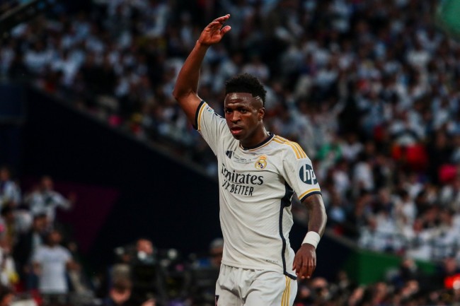 Η Ρεάλ Μαδρίτης έδιωξε οπαδό που έκανε ναζιστικό χαιρετισμό στο Μπερναμπέου