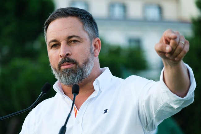 Οι εκλογές της Ισπανίας στην Εξτρεμαδούρα υπογραμμίζουν την αυξανόμενη ακροδεξιά επιρροή, προσθέτοντας πίεση στον Πέδρο Σάντσεθ