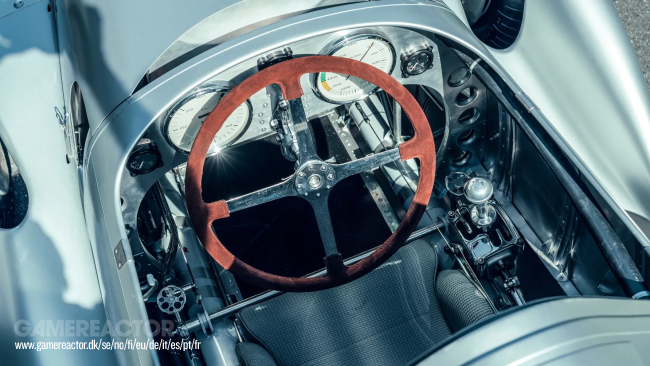 Η Audi κατασκεύασε ένα νέο supercar V16