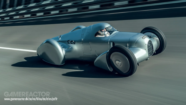Η Audi κατασκεύασε ένα νέο supercar V16