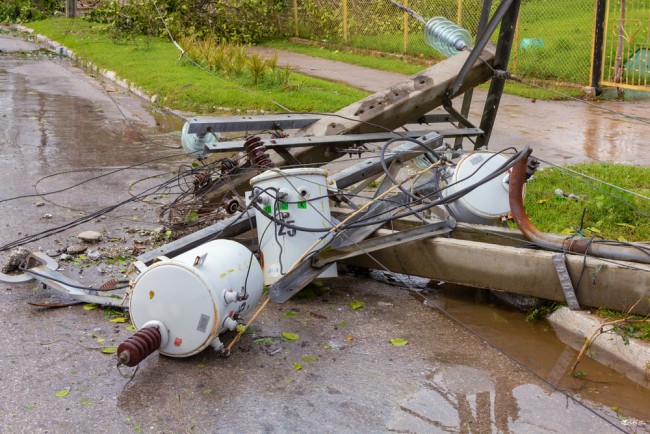 Η Κούβα υφίσταται μεγάλη βλάβη στο δίκτυο, η Αβάνα βυθίζεται στο σκοτάδι