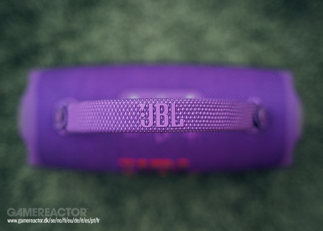 JBL Charge 6