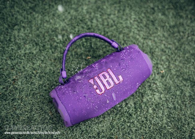 JBL Charge 6