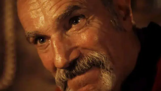 Ο Ντάνιελ Ντέι Λιούις αρνείται τους υπαινιγμούς για επιστροφή στην υποκριτική