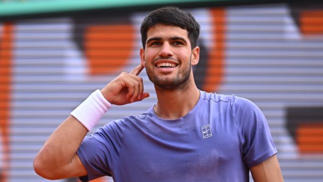 Ο Κάρλος Αλκαράζ πετυχαίνει τρελό ρεκόρ Grand Slam ξεπερνώντας τον Ναδάλ, τον Φέντερερ ή τον Τζόκοβιτς, ισοβαθμώντας με τον Μποργκ