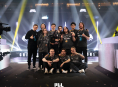 &Eta; &omicron;&mu;ά&delta;&alpha; Spirit &sigma;&tau;έ&phi;&theta;&eta;&kappa;&epsilon; &pi;&rho;&omega;&tau;&alpha;&theta;&lambda;ή&tau;&rho;&iota;&alpha; PGL Astana, &nu;&iota;&kappa;ώ&nu;&tau;&alpha;&sigmaf; &tau;&eta;&nu; Team Falcons &sigma;&tau;&eta; &delta;&iota;&alpha;&delta;&iota;&kappa;&alpha;&sigma;ί&alpha;