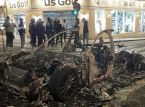 Ταραχές στο Παρίσι μετά τη νίκη της PSG, συμπεριλαμβανομένου του δραματικού χτυπήματος και του τρεξίματος που αφήνει έναν σοβαρά τραυματισμένο