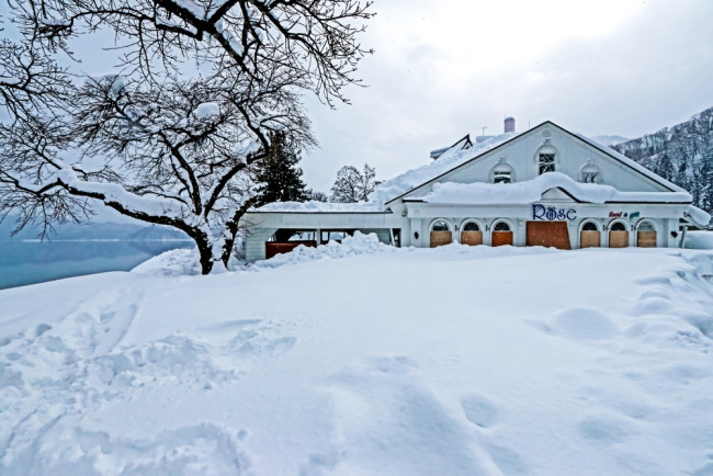 Τουλάχιστον 30 νεκροί και περίπου 200 τραυματίες έπειτα από εβδομάδες έντονης χιονόπτωσης στην Ιαπωνία